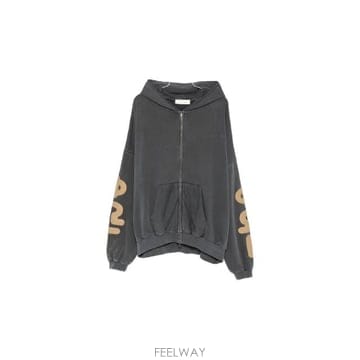 Fear of God �δ��� FEAR OF GOD ESSENTIALS �Ǿ���갫 ������ �׷��� ����Ʈ�����δ��� FEAR OF GOD ESSENTIALS �Ǿ���갫 ������ �׷���