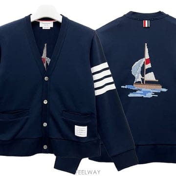 Thom Browne ���� �����丮 26FW ����� �缱 ���� 4�� ������ ��Ʈ �ڼ� ����� MJT582E 00535 415���� �����丮 26FW ����� �缱 ���� 4�� ������ ��Ʈ 