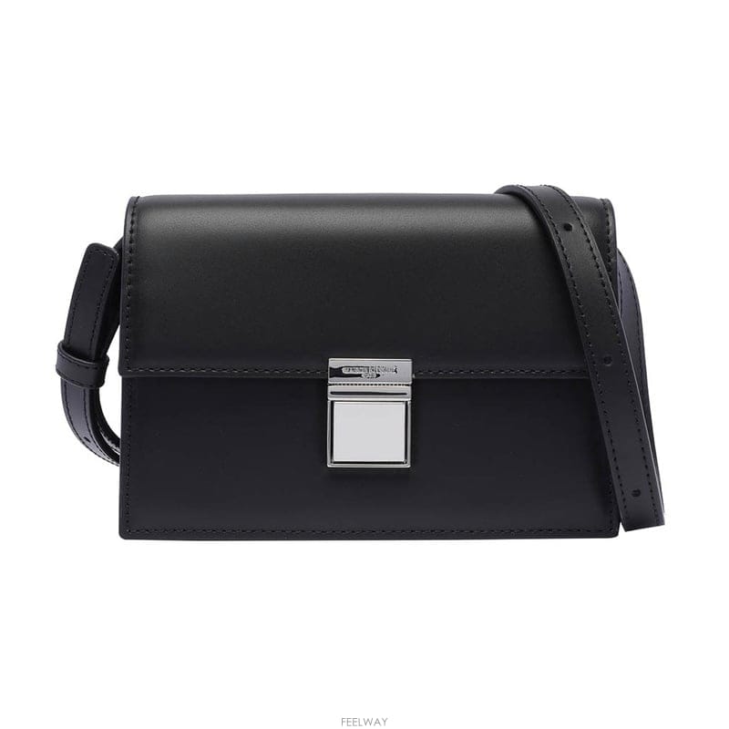 Maison Kitsune ����Ű���� �̴� ������ �ٰ�Ʈ�� MW05146LR0001 P199����Ű���� �̴� ������ �ٰ�Ʈ�� MW05146LR0001 P199