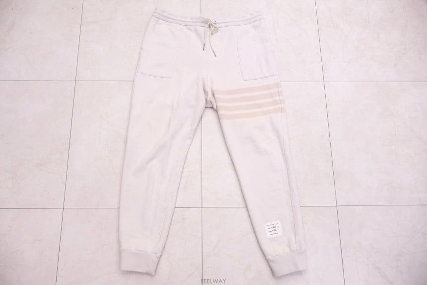Thom Browne ����� ��� 4�� ����Ʈ Ʈ���̴� ���� MJQ177A 06910 113����� ��� 4�� ����Ʈ Ʈ���̴� ���� MJQ177A 06910 1