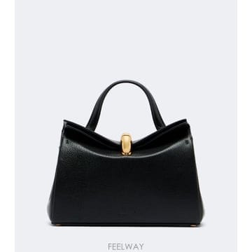 Jacquemus 26 FW ��ũ���� Valerie ���� ���� ž �ڵ� �� TP57857291926 FW ��ũ���� Valerie ���� ���� ž �ڵ� �� TP57857291