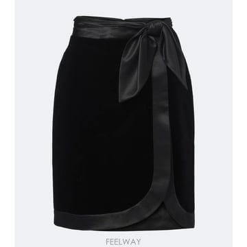 Saint Laurent 26 FW ���ζ� ��ũ Ʈ���� ���� �� ��ĿƮ TP57941504326 FW ���ζ� ��ũ Ʈ���� ���� �� ��ĿƮ TP579415043