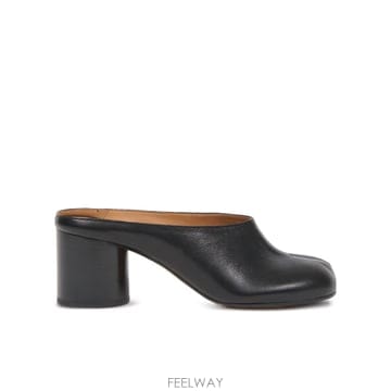 Maison Margiela 26FW �������������� TABI 60 NAPPA ���� dEcolletE MULE S58WP0302P3753T26FW �������������� TABI 60 NAPPA ���� dEcolletE MULE 