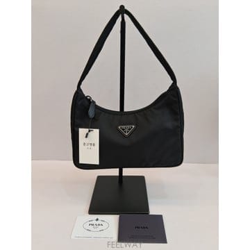 PRADA ����ǰ��(������ȭ������)/����ٸ����Ϸ� ȣ�������ǰ��(������ȭ������)/����ٸ����Ϸ� ȣ����