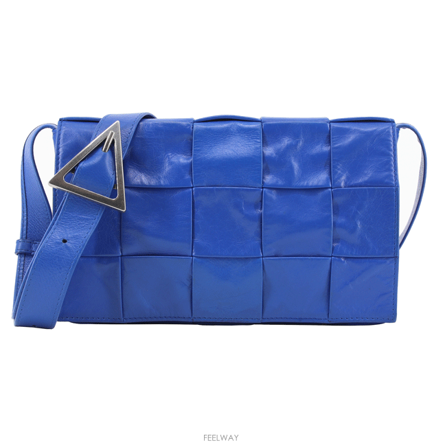 Bottega Veneta ���װ� ����Ÿ ��Ʈ��ġ ��Ƽ�� ī��Ʈ�� 667298���װ� ����Ÿ ��Ʈ��ġ ��Ƽ�� ī��Ʈ�� 667298