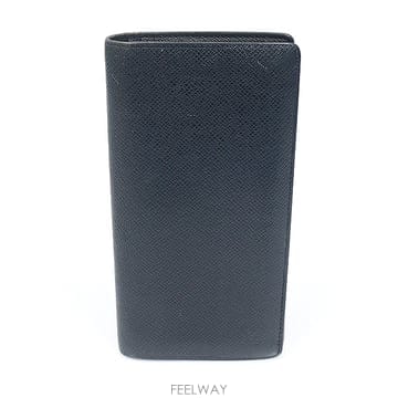 Louis Vuitton(루이비통) M30502 네이비 타이가 레더 브라짜 월릿 장지갑