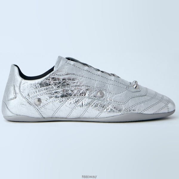 26 FW 발렌시아가 City 메탈릭 크링클 피니쉬 시티 스니커즈 856693 WZCYL 8800
