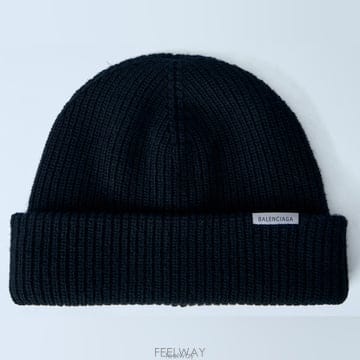 26 FW 발렌시아가 로고 디테일 폴드 브림 니트 비니 블랙 A001NH 4G6B0 1000