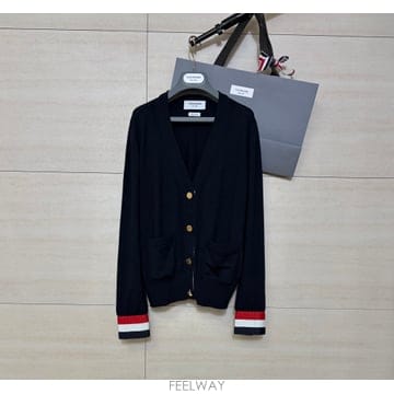 Thom Browne ����� ���� �׷α׷� Ŀ�� ����� 40����������� ���� �׷α׷� Ŀ�� ����� 40������