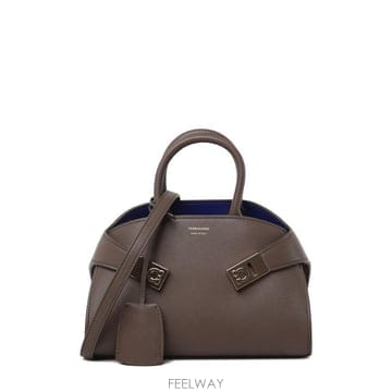 Ferragamo (�ؿܹ��) ��󰡸� ��󰡸� �̴� ��� ž �ڵ� �� 215975(�ؿܹ��) ��󰡸� ��󰡸� �̴� ��� ž �ڵ� �� 2159