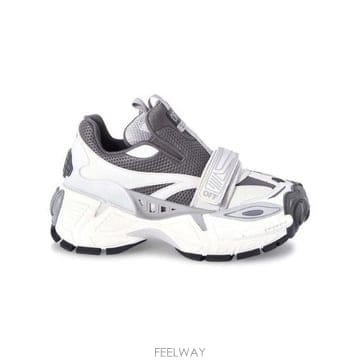 Off White �δ��� Off-White ����ȭ��Ʈ �׷��� ����Ŀ���δ��� Off-White ����ȭ��Ʈ �׷��� ����Ŀ��