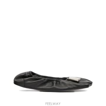 Maison Margiela �δ��� MM6 Maison Margiela MM6 ���� ���������� �Ƴ���� �÷� �����δ��� MM6 Maison Margiela MM6 ���� ���������� �Ƴ���