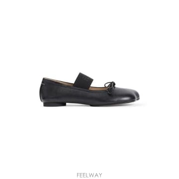 Maison Margiela �δ��� MM6 Maison Margiela �ѹ� �ΰ� ���� �÷� �����δ��� MM6 Maison Margiela �ѹ� �ΰ� ���� �÷� ����