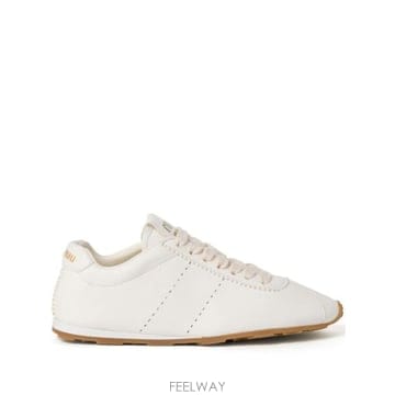 Miu Miu �δ��� MIU MIU �̿�̿� ȭ��Ʈ ����Ŀ���δ��� MIU MIU �̿�̿� ȭ��Ʈ ����Ŀ��