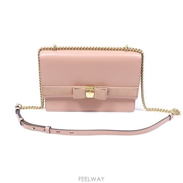 Ferragamo(페라가모) 21 I284 핑크 카프스킨 뉴 바라 미듐 체인 숄더백