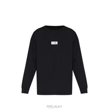 MM6 26FW MM6 �������������� ���� Ƽ���� SH0NH0028 M20258900 BLACK26FW MM6 �������������� ���� Ƽ���� SH0NH0028 M2025890