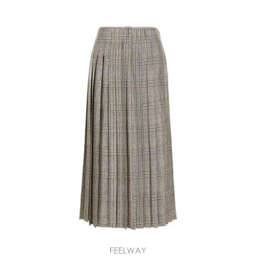 Thom Browne [W63]����� FGCA22UF1033 980 ���� ��ĿƮ ġ�� GONNE[W63]����� FGCA22UF1033 980 ���� ��ĿƮ ġ�� GONNE
