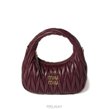 Miu Miu [P13]�̿�̿� 5BC125AN88F0007 ���� ��Ʈ�� �ڵ�� ž�ڵ�� ���� ���۹� ����� ũ�ν��� ����[P13]�̿�̿� 5BC125AN88F0007 ���� ��Ʈ�� �ڵ�� ž��