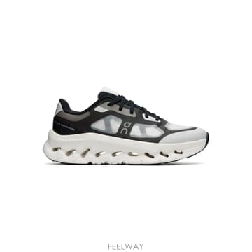 On Running On ����   ȭ��Ʈ Ŭ����ƿƮ ���ͽ� ����Ŀ�� 3MG10271430 TP876082642On ����   ȭ��Ʈ Ŭ����ƿƮ ���ͽ� ����Ŀ�� 3MG10271
