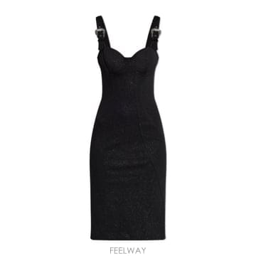 Versace 25FW ������ü ���� �巹�� 79HAO954J0240899 TP57337683925FW ������ü ���� �巹�� 79HAO954J0240899 TP573376839