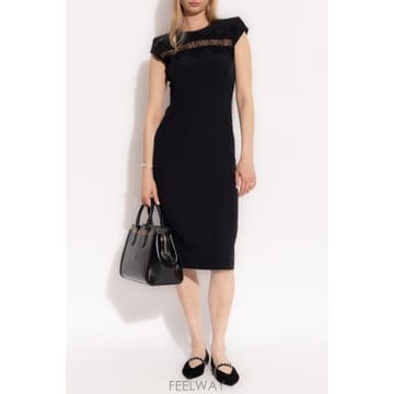 Alexander Mcqueen 25FW �˷���� ���� �巹�� 830138QEAAA1000 TP57183447525FW �˷���� ���� �巹�� 830138QEAAA1000 TP571834475