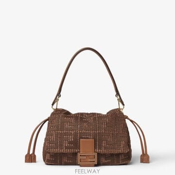 FENDI 26FW Fendi �̵�� ��uette Mums �� in woven raffia with FF Sellier26FW Fendi �̵�� ��uette Mums �� in woven raffia with
