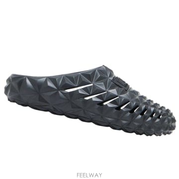 Armani E A 7 CIABATTE UOMO PRISMA 7X000665AF23652NERO TP576678396E A 7 CIABATTE UOMO PRISMA 7X000665AF23652NERO TP57667