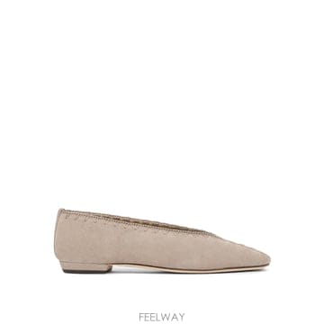 Armani 26SS ���������Ƹ����� Suede Ballerinas With Embroidery GW002697AF22926SS ���������Ƹ����� Suede Ballerinas With Embroidery