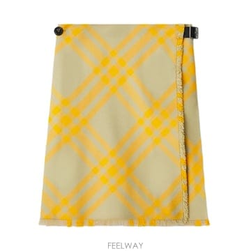 Burberry 25SS Burberry ���� ��ĿƮ 80772031 TP57182257325SS Burberry ���� ��ĿƮ 80772031 TP571822573