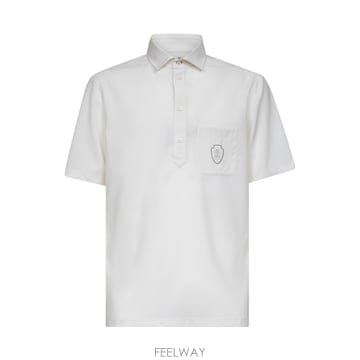 26SS 브루넬로 쿠치넬리 Heraldic 로고 폴로 셔츠 MM6961301FCTL60 TP575350606