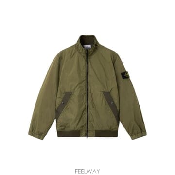 Stone Island 26SS ������Ϸ��� ����Ʈ ����Ʈ ���� with stand �� collar L1S154100111S0A2326SS ������Ϸ��� ����Ʈ ����Ʈ ���� with stand �� col