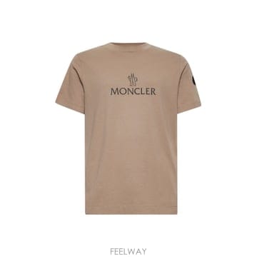 Moncler 25SS Moncler Moncler ��ư �ΰ� T ���� K10918C00024829H8207 TP5740725SS Moncler Moncler ��ư �ΰ� T ���� K10918C00024829H