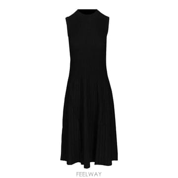 Max Mara 26SS �������� �巹�� In Viscose Crpe Yarn 261132102960003E18 TP576026SS �������� �巹�� In Viscose Crpe Yarn 261132102960