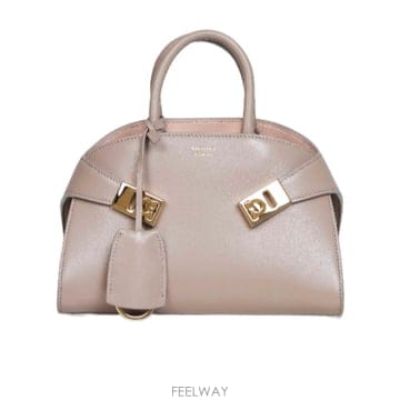 Ferragamo ����䷹ ��󰡸� ���� messenger �� 215975796601 TP575350266����䷹ ��󰡸� ���� messenger �� 215975796601 TP575