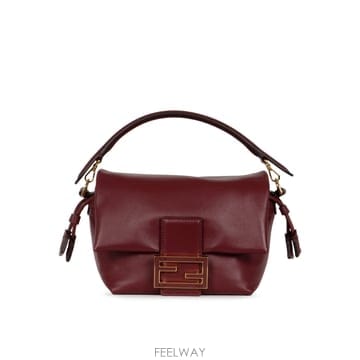 FENDI 26SS Fendi Mamma Baguette �ڵ�� ���� 8BS105ABVEF0YPU TP57232360026SS Fendi Mamma Baguette �ڵ�� ���� 8BS105ABVEF0YPU 
