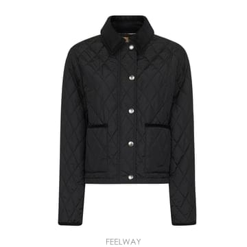 Burberry 26FW Burberry GIUBBINI 8107465C1900 TP57183308726FW Burberry GIUBBINI 8107465C1900 TP571833087