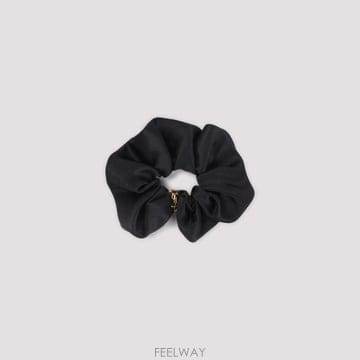 Saint Laurent 26SS ���ζ� ���ζ� ��ũ Scrunchie 8518523Y0111000 TP57232356026SS ���ζ� ���ζ� ��ũ Scrunchie 8518523Y0111000 TP57