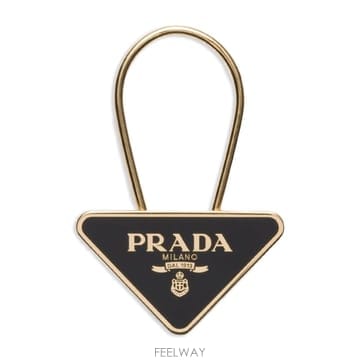 PRADA 26FW ����� ���� ����� enamelled metal Ű ring 1PS06366AF019F TP572126FW ����� ���� ����� enamelled metal Ű ring 1PS063