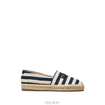 Marc Jacobs 26SS  ESPADRILLA IN TELA 2S6FFL001F58455 TP57414825326SS  ESPADRILLA IN TELA 2S6FFL001F58455 TP574148253