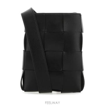 Bottega Veneta ���װ�����Ÿ Phone �Ŀ�ġ with strap 729298VBWD38803 TP572374160���װ�����Ÿ Phone �Ŀ�ġ with strap 729298VBWD38803 T