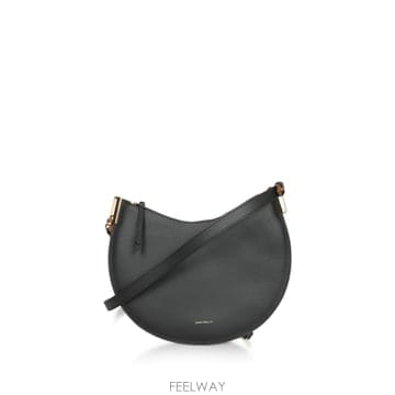 | Other Brand | 26SS COCCINELLE ���� messenger �� E1QKF13020613 TP57683966126SS COCCINELLE ���� messenger �� E1QKF13020613 TP5768