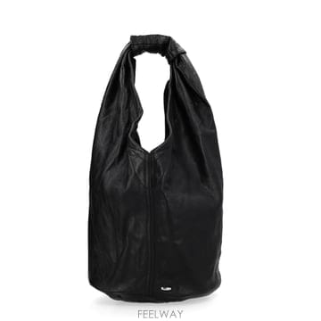 Our Legacy 26SS �ƿ������� ���� Ŭ��ġ A2268FMBMALLEABLEBLACKBULLHIDE TP57708013626SS �ƿ������� ���� Ŭ��ġ A2268FMBMALLEABLEBLACKBULL