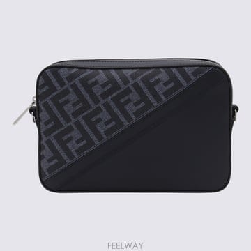 FENDI 25FW Fendi Camera ���̽� ũ�ν��ٵ� �� 7M0286ASICF1O97 TP57232307625FW Fendi Camera ���̽� ũ�ν��ٵ� �� 7M0286ASICF1O97