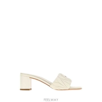 Miu Miu 26FW �̿�̿� ȭ��Ʈ nappa ���� �� 5XX657F05588TF0009 TP57730505626FW �̿�̿� ȭ��Ʈ nappa ���� �� 5XX657F05588TF0009 