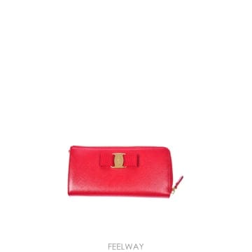 Ferragamo 22SS ����䷹ ��󰡸� ���� �з� 22C124ROSSORED TP57212513322SS ����䷹ ��󰡸� ���� �з� 22C124ROSSORED TP5721