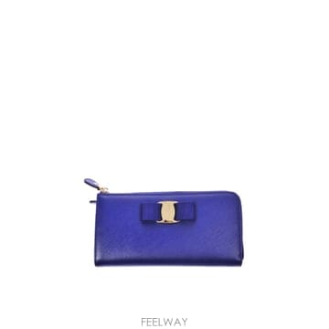 Ferragamo 22SS ����䷹ ��󰡸� ���� �з� 22C124BLUBLUE TP57212513022SS ����䷹ ��󰡸� ���� �з� 22C124BLUBLUE TP57212