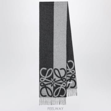 Loewe 26FW Loewe Bicolour Anagram jacquard �� ĳ�ù̾� ��ī�� in grey FSA426FW Loewe Bicolour Anagram jacquard �� ĳ�ù̾� ��ī