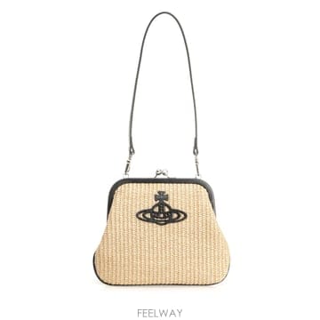 ViVienne westwood 26SS ���� ����Ʈ��� Vivienne Ŭ��ġ 4B01001GWW01D0B402 TP57470298326SS ���� ����Ʈ��� Vivienne Ŭ��ġ 4B01001GWW01D0B