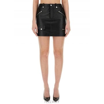 Moschino 24SS ��Ű�� ���� ��ĿƮ 37043716 TP57849773924SS ��Ű�� ���� ��ĿƮ 37043716 TP578497739