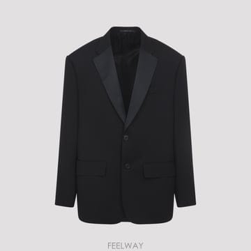 Balenciaga 26SS Balenciaga Balenciaga Tuxedo ���� 857393TNT391000 TP5705026SS Balenciaga Balenciaga Tuxedo ���� 857393TNT391000